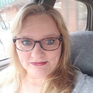 Meet your Posher, Sandy